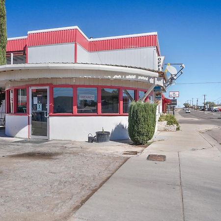 Oyo Alpine Tx Near Big Bend National Park Hotel Buitenkant foto
