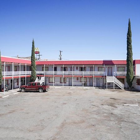 Oyo Alpine Tx Near Big Bend National Park Hotel Buitenkant foto